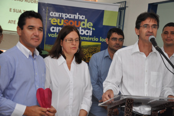 Prefeitura de Amambai realiza programação com alunas do EJA Prefeitura de Amambai realiza programação com alunas do EJA