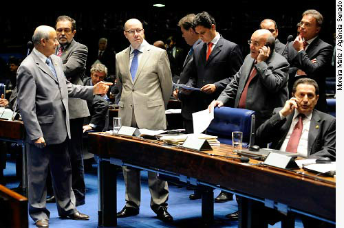 Plenário aprova reajuste de limites do Simples Nacional Plenário aprova reajuste de limites do Simples Nacional