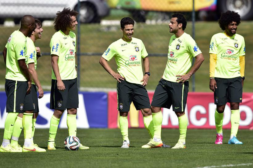 Mirando a final, Seleção Brasileira encara a Alemanha e promete jogar por Neymar