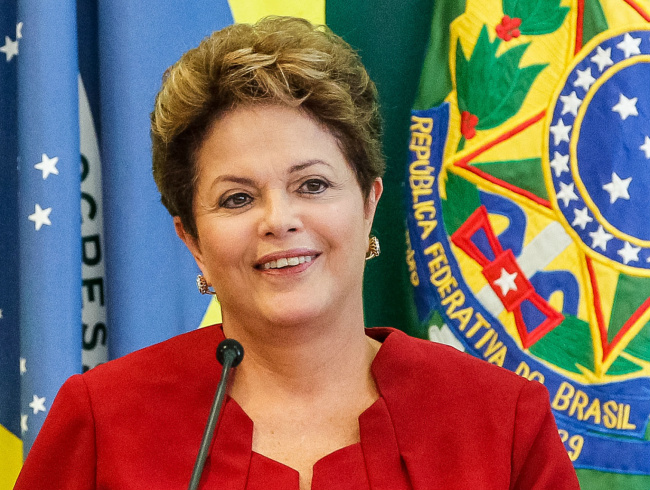 Rolezinhos pelo mundo Dilma Rousseff conseguiu produzir mais lambanças do que se poderia imaginar no périplo que fez por vários países mundo afora nos últimos dias