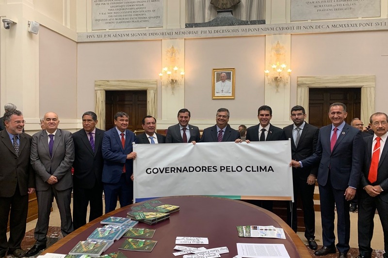 Governadores brasileiros reunidos no Vaticano buscam salvar a floresta amazônica Foto: Divulgação