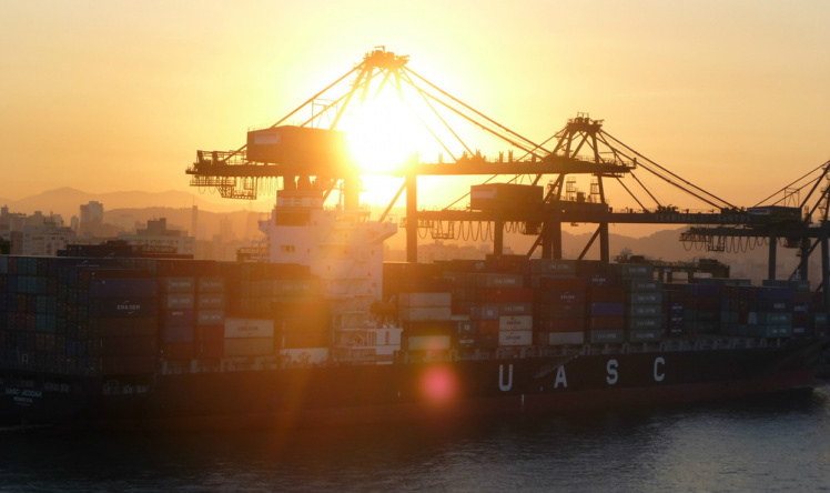 Governo prevê balança comercial positiva em US$ 15 bilhões este ano Governo prevê balança comercial positiva em US$ 15 bilhões este ano