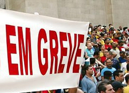 Grevistas mantêm esperança de fechar acordo com Correios antes do dissídio