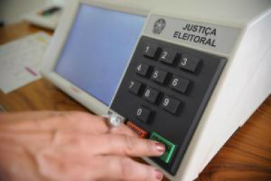 TSE já recebeu 29 pedidos de registro de pesquisas eleitorais As pesquisas têm de seguir critérios científicos, que incluem amostragem mínima, segmentação dos entrevistados e metodologia, entre outras coisas