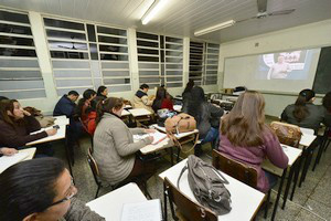 Alunos do curso de agente comunitário de saúde em sala de aula; IFMS já é realidade em Dourados - Crédito: A. Frota