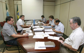 FCO/MS delibera recursos e beneficia 24 municípios Os conselheiros do FCO em MS.Foto: Divulgação