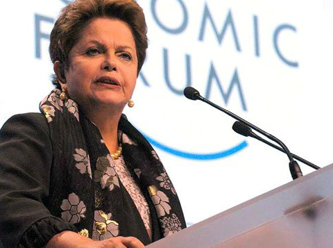 Dilma deve abrir lista da reforma ministerial Saída oficial de Alexandre Padilha, do Ministério da Saúde, foi adiada por pronunciamento
