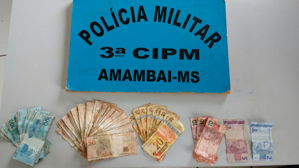 Homem é preso por furtar dinheiro de carro-forte explodido em Amambai Homem é preso por furtar dinheiro de carro-forte explodido em Amambai