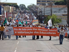 Dia 16 de março as escolas públicas estaduais e municipais vão parar