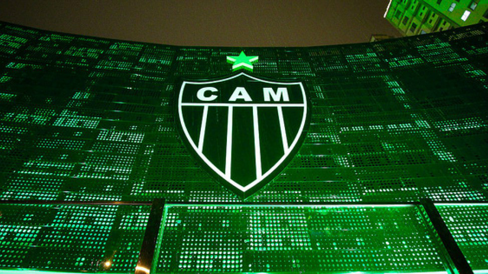 Sede de Lourdes pintada de verde em homanagem à chapeFoto: Divulgação