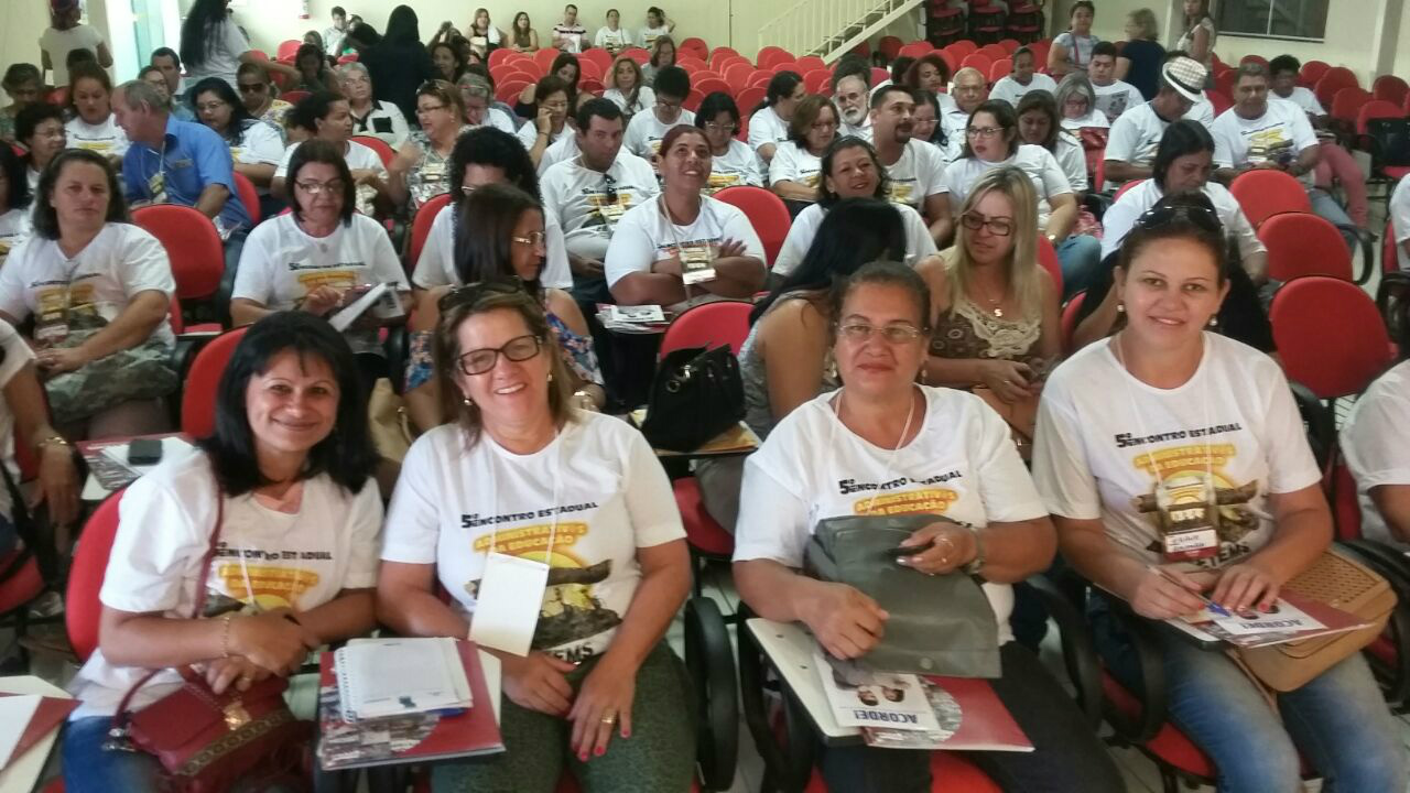 Amambai foi representado pela presidente do (Simted), Olga Tobias Mariano e pelas servidoras administrativas, Gilnei Chaves da Silva, Viviane Ajala e Maria Tania Ximenes / Foto: Divulgação