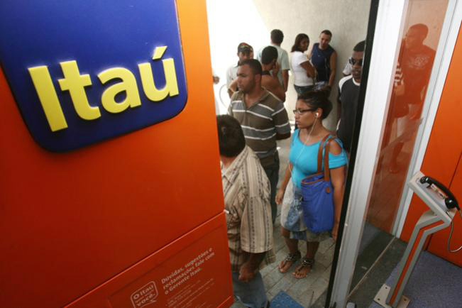 Piquete virtual afetou internet do Itaú Piquete virtual afetou internet do Itaú