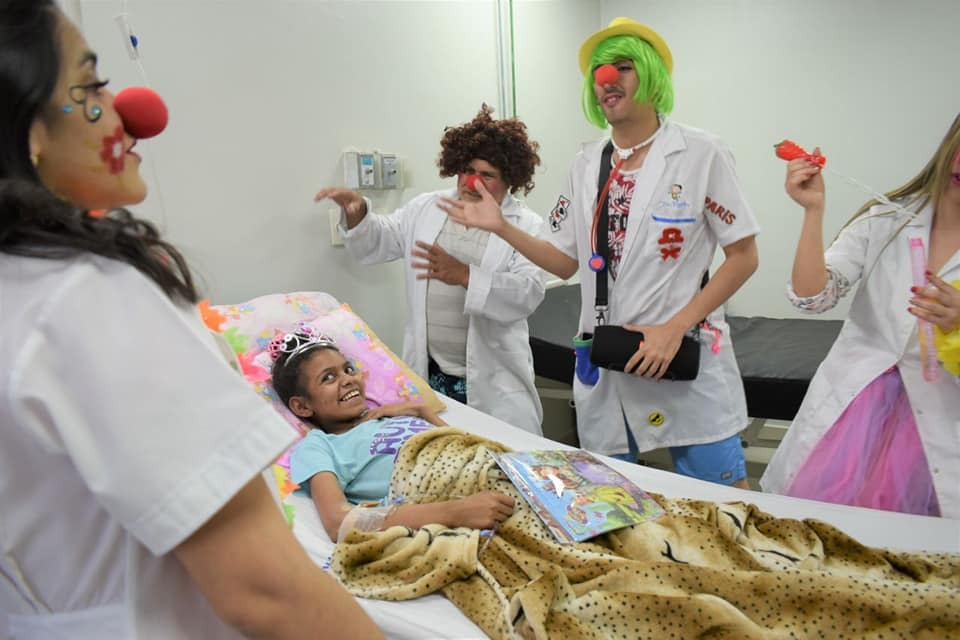 Voluntários capacitados serão aptos a trabalharem não só em hospitais, mas também em outras instituições que prestam assistência à pessoas em momento de fragilidade / Foto: Reprodução