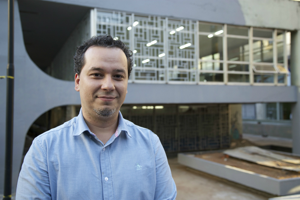  Leonardo Hernandes, subsecretário de fomento do GDF: objetivo da incubadora é apoiar produtores, agências, cooperativas e projetos do FAC. (Foto de Thaís Mallon)