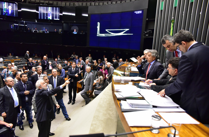 Nota sobre projeto das medidas anticorrupção Foto: Divulgação