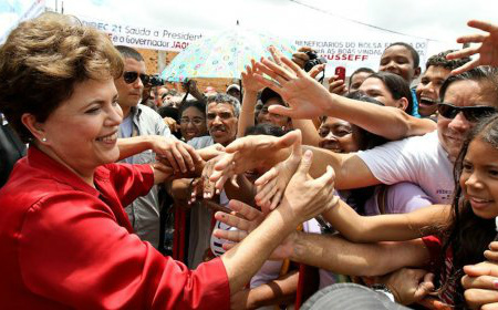 Ibope: Aprovação ao Governo Dilma sobe de 31% para 38% Ibope: Aprovação ao Governo Dilma sobe de 31% para 38%
