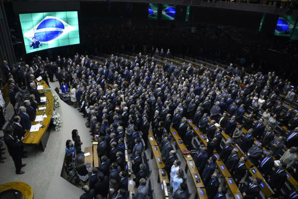 Deputados são empossados e iniciam negociações para formação de blocos A presidência da Câmara é eleita por meio de voto secreto dos deputados às 18h - Wilson Dias/Agência Brasil