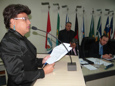Vereador Ilzo cobra manutenção de ruas em vilas da cidade de Amambai Vereador Ilzo Victor Arce Vieira / Foto: Moreira Produções