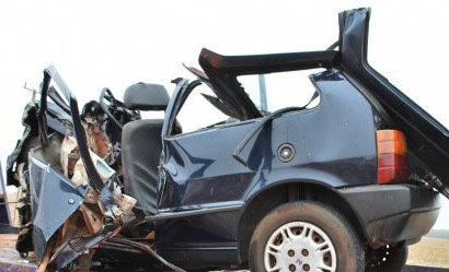 Fiat Uno depois do acidente Foto: Vilson Nascimento