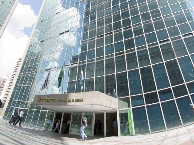 TRF-3 extingue ações de prefeituras contra demarcação de terras indígenas Sede do TRF-3, em São Paulo, onde 5ª Turma arquivou ações de Juti e Douradina para impedir demarcações de terras indígenas. (Foto: TRF-3/Divulgação)