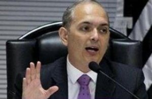 TRF-3 extingue ações de prefeituras contra demarcação de terras indígenas Desembargador federal Paulo Fontes afirma que municípios não têm motivos para agir em favor de produtores rurais em questões demarcatórias. (Foto: Justiça Federal/Arquivo)