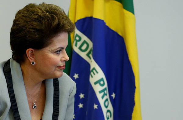 Dilma: emprego e salário em expansão são essenciais para reduzir desigual