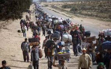 Angela Merkel vai à Turquia em busca de acordo sobre refugiados sírios