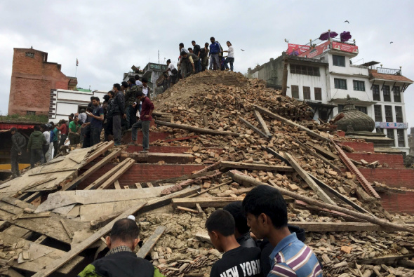 Itamaraty ainda tenta localizar nove brasileiros após terremoto no Nepal Não há registro de mortes de brasileiros. Dois tiveram ferimentos leves / Foto: Divulgação