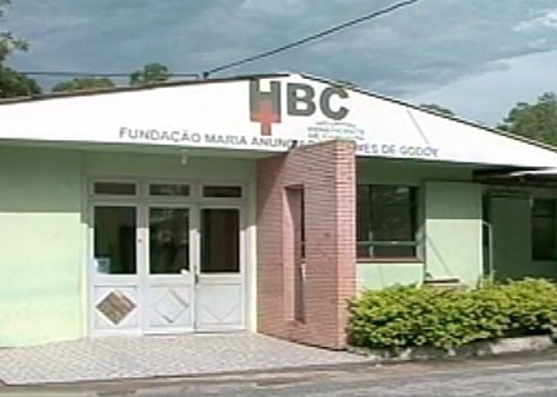 Cubano pode ser punido por não deixar paciente morrer Conselho Regional de Medicina (Cremers) na Região da Campanha questiona profissional do Mais Médicos por “atendimento irregular”, já que só poderia atuar em postos de saúde