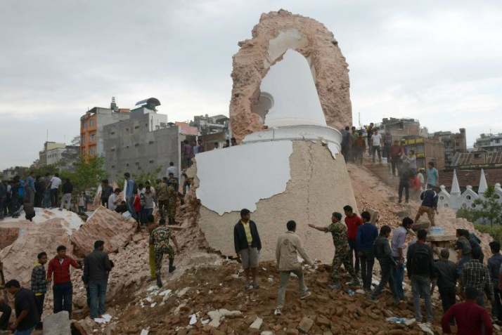 Nepal vai reconstruir o país com casas à prova de terremoto