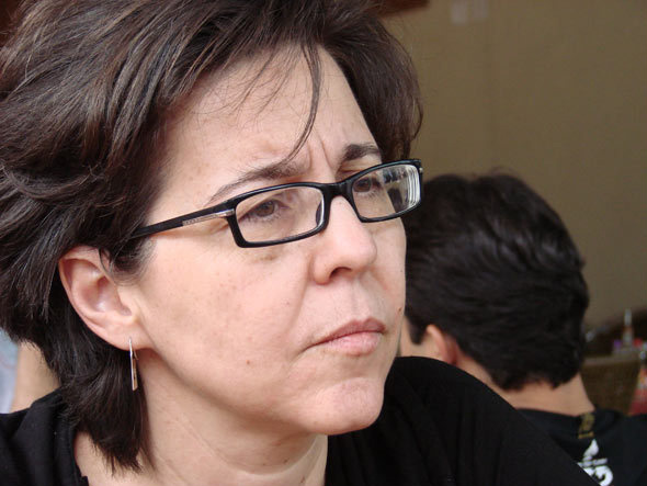 Prorrogado até dezembro prazo para atualizar cadastro no Bolsa Família Tereza Campello, ministra do Desenvolvimento Social: quem permanecer com o cadastro desatualizado há mais de dois anos terá o benefício bloqueado em janeiro de 2012.