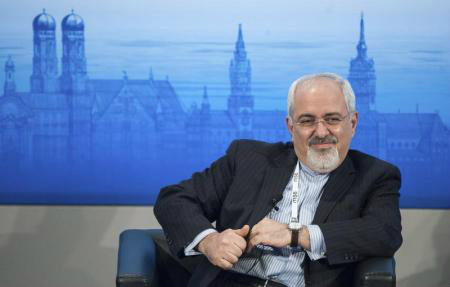 Ministro das Relações Exteriores do Irã, Mohammad Javad Zarif, durante conferência anual sobre segurança em Munique. 