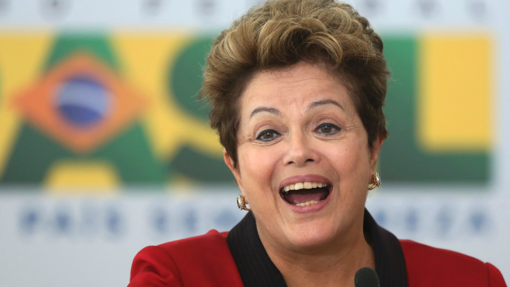 Oposição adia para amanhã pedido de impeachment contra presidenta Dilma Oposição adia para amanhã pedido de impeachment contra presidenta Dilma
