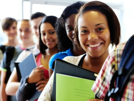 Estudantes negros têm maior probabilidade de insucesso na escola