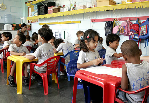 Atendimento de crianças na pré-escola cresceu mais de 55% na última década