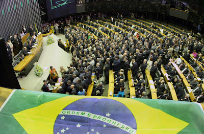 Câmara aprova em segundo turno a PEC do Orçamento Impositivo Plenário da Câmara dos Deputados Federais