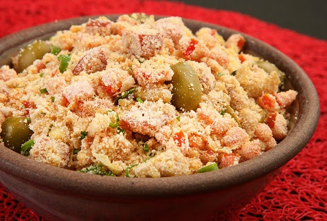 Chef dá dicas de como preparar receitas de Natal baratas e com muito requinte