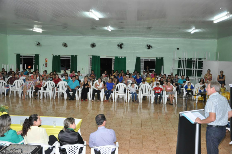 Aral Moreira lança Profuncionário e reforça política educacional Aral Moreira lança Profuncionário e reforça política educacional