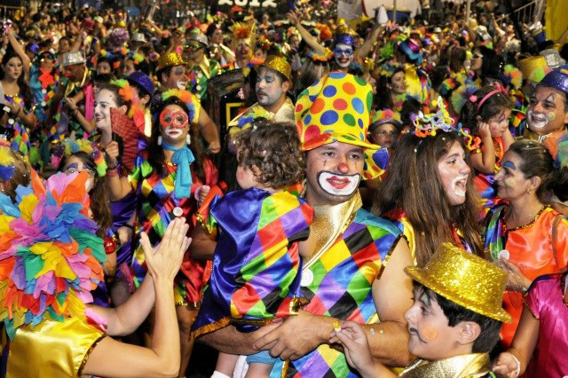 25 nomes divertidos de blocos de carnaval para você morrer de rir Foto: Divulgação