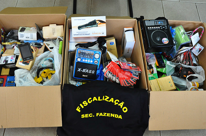 Vendas de produtos ilegais são fiscalizados pela Prefeitura de Amambai Vendas de produtos ilegais são fiscalizados pela Prefeitura de Amambai