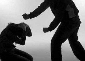 Prevenção à violência doméstica pode virar diretriz dos currículos escolares