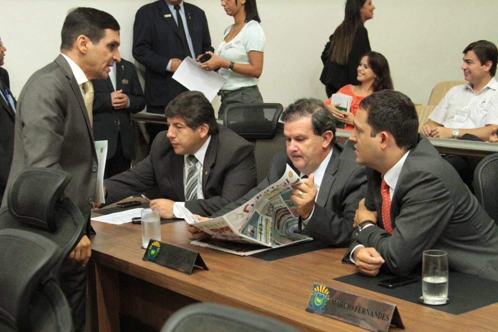 Líderes de bancadas começam a ser definidos na Assembleia Agora só restam ser definidos os líderes e vices de dois partidos