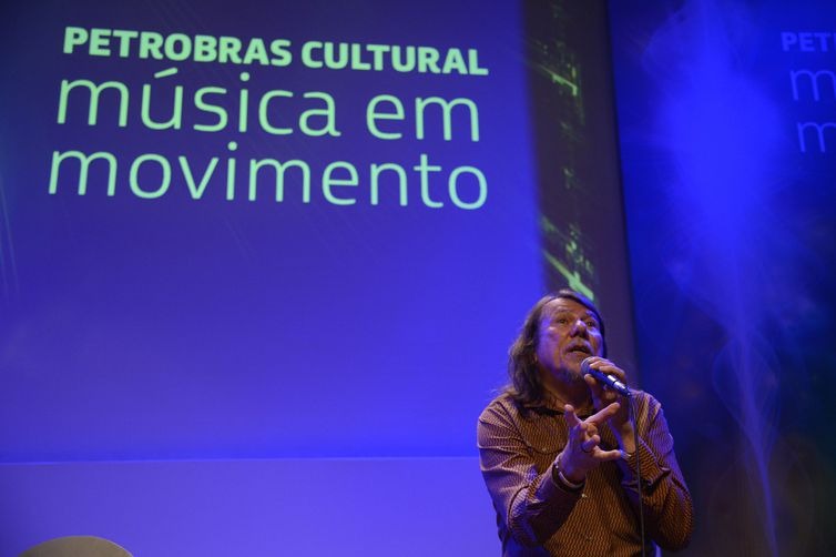 O músico Lenine, no lançamento do edital de patrocínio Petrobras Música em Movimento 2018 / Foto: Tomaz Silva/Agência Brasil