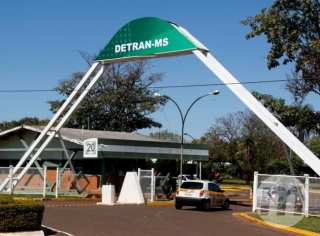 Detran/MS anuncia que vai cancelar contrato de serviço alvo de investigação A licitação estava orçada em R$ 17 milhões, com gastos considerados “desnecessários” pelo Ministério PúblicoFoto: Divulgação