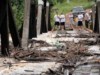 Estado precisa de R$ 35 milhões para recuperar 37 pontes afetadas pelas chuvas Estado precisa de R$ 35 milhões para recuperar 37 pontes afetadas pelas chuvas