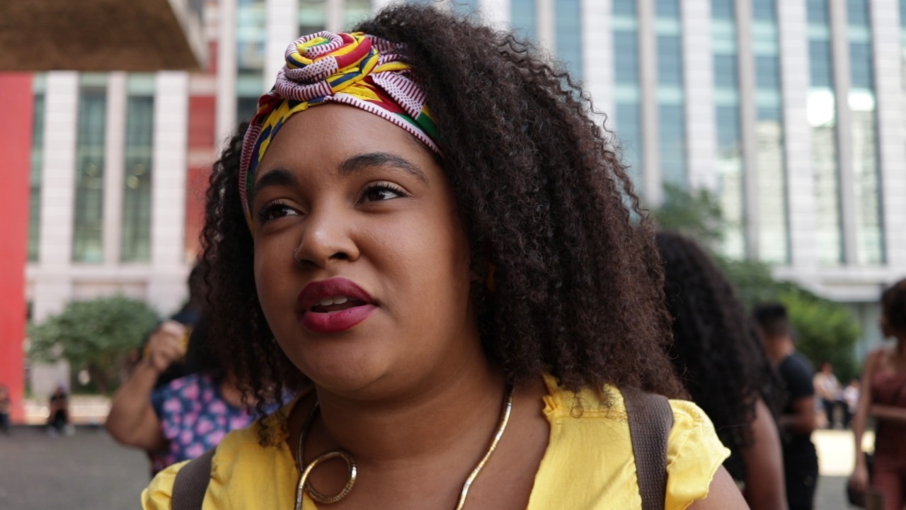 Simone comemorou a coletividade negra que construiu a marcha desta quarta (20) (Foto: José Eduardo Bernardes)