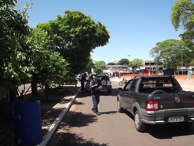 Blitz foi realizada no centro da cidade, nessa sexta-feira (21)