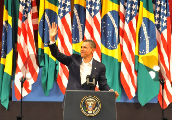 Obama fala de esforços para acabar com barreiras comerciais a produtos brasileiros exportados para os EUA Obama fala de esforços para acabar com barreiras comerciais a produtos brasileiros exportados para os EUA