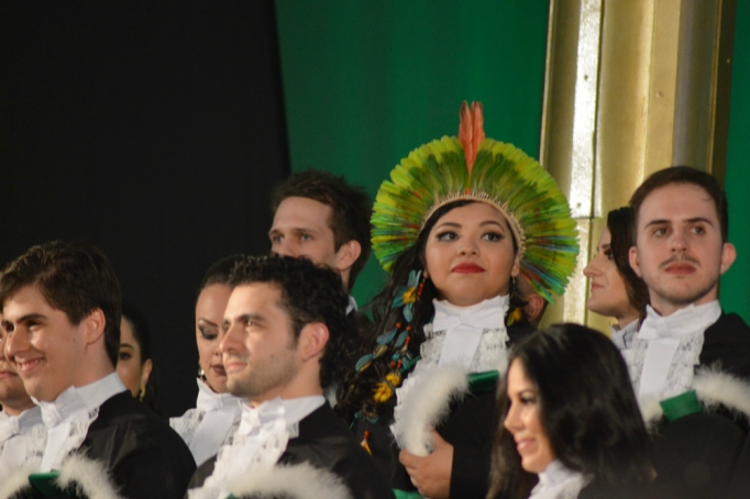 Laura Feliciana Paulo, 24 anos, da etnia Terena, também foi a primeira cotista indígena a passar no vestibular para o curso, em 2010.Foto: Duvulgação