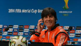 O técnico da seleção alemã, Joachim Low, disse que o time veio ao Brasil para mostrar que está curtindo o futebolMarcello Casal Jr/Agência Brasil